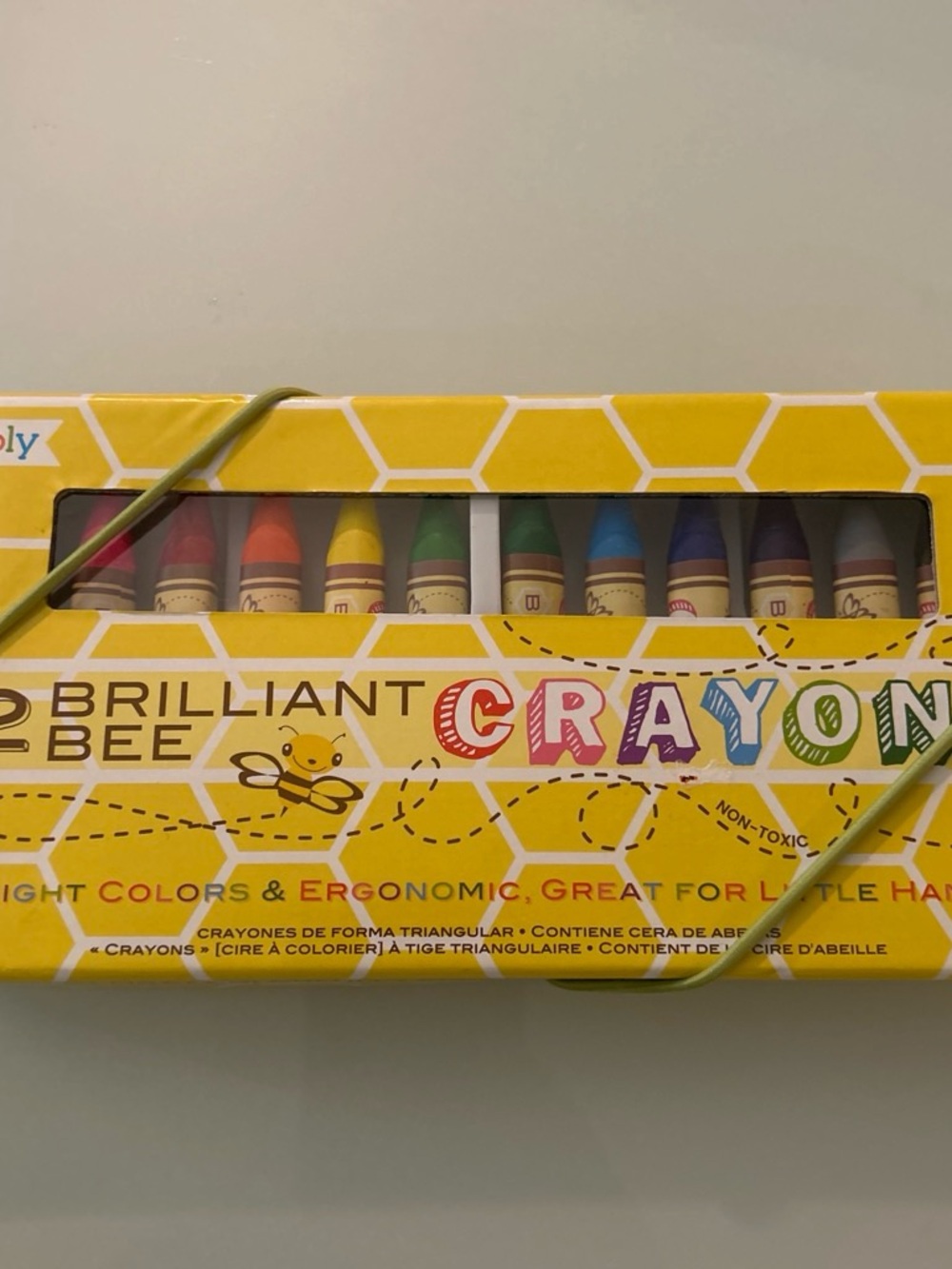 Brilliant Bee 12 Count Triangular Beeswax Crayons Ergonomic Non-Toxic Set Ooly